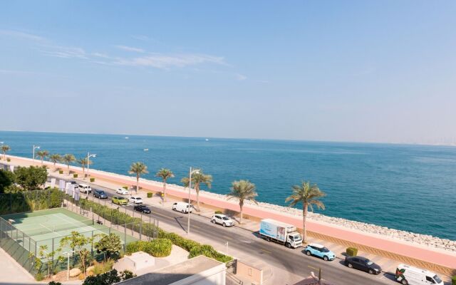 Anantara Residences - Beachfront - Private Beach and Lagoon Pool