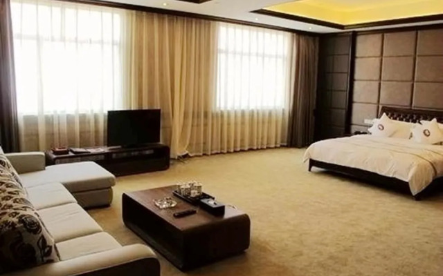 Artland Peninsula Hotel