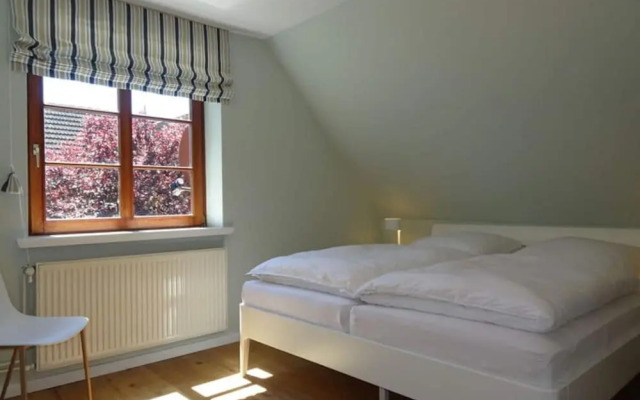 Holiday Home Gray Seal