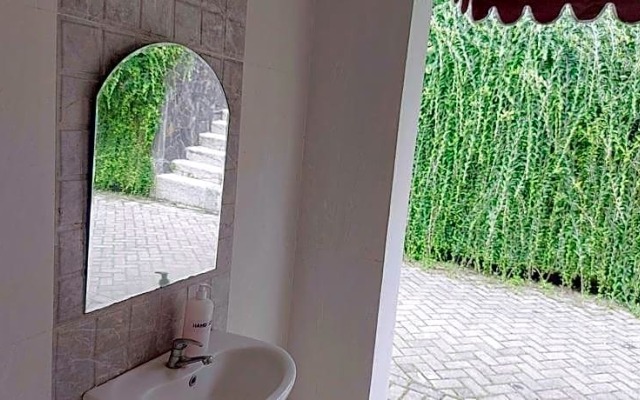 Amaranta Guest House