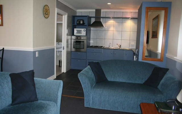 Alpine Springs Motel