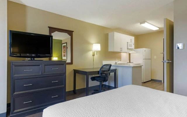 Extended Stay America Stockton March Lane