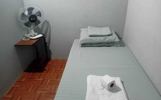 OYO 1169 Sky Infinity Inn