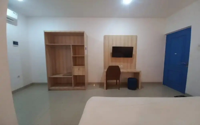 OYO 94103 Sands Residence Ii