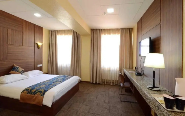Zolo Hotel
