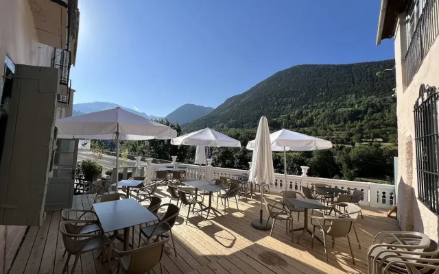 Hostel Baqueira-Refugi Rosta