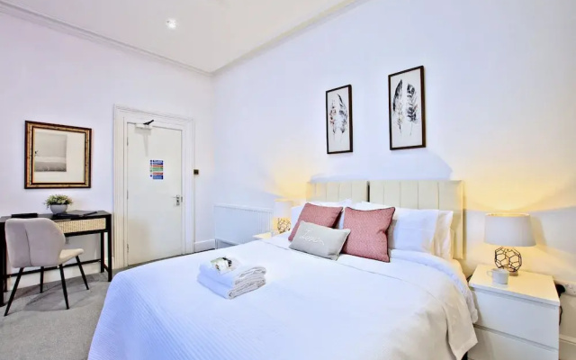 Sandy Bay Suites