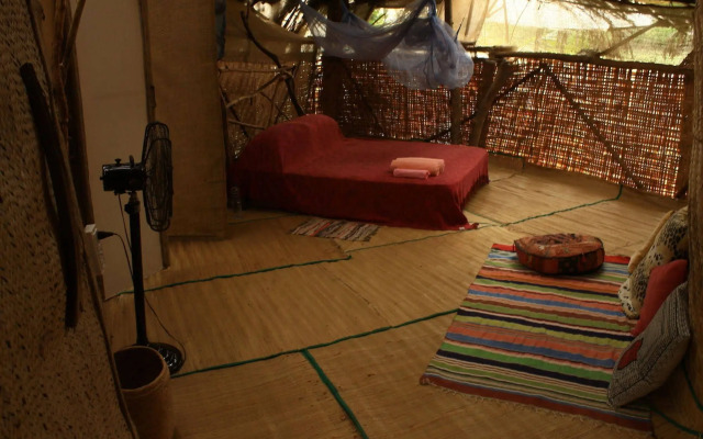 Saraya Art Cafe B&B