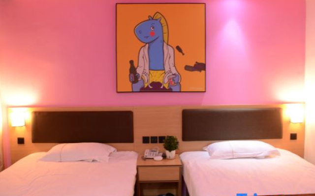 Junyi Chain Hotel (Longsheng Bus Station)