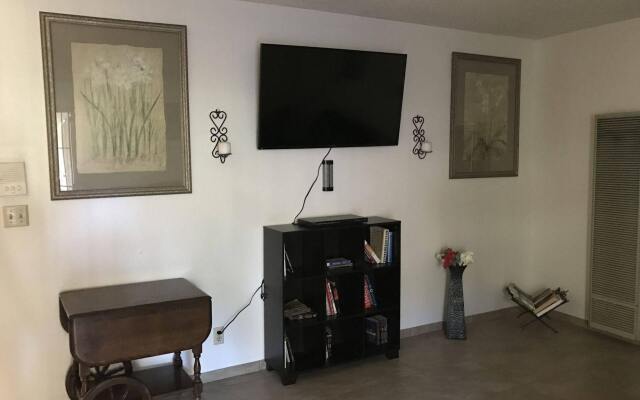 Glendale Apartment