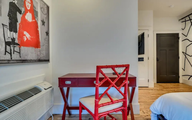 Private Suite in Historic Austin B&b: Sleeps 2!