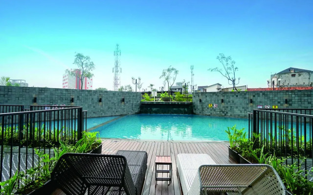 THE 1O1 Jakarta Airport CBC