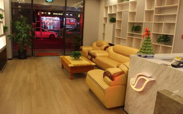 Shell Shanghai Chedun Yingshi City Yingshi Road Hotel