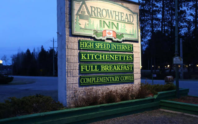 Arrowhead Inn