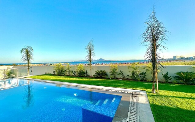 Omnya Carthage Frontsea Luxury Villa