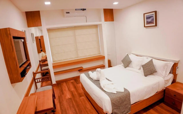 Mps Royal Suites