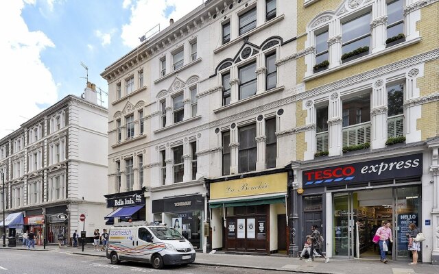 South Kensington Apartment