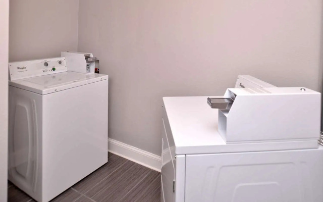 Americas Best Value Inn Memphis Airport