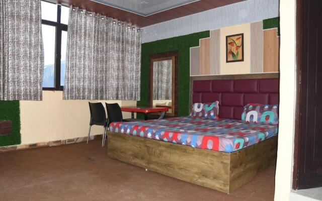 Hotel Mountain View And Rooftop Restaurant