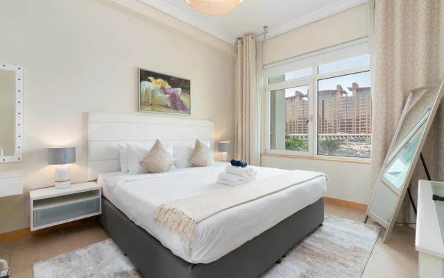1 Bedroom Palm Jumeira with Sea View