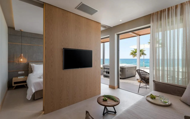 Ikones Seafront Luxury Suites - Adults Only