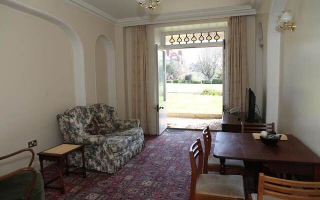 Grand Burstin Hotel Folkestone
