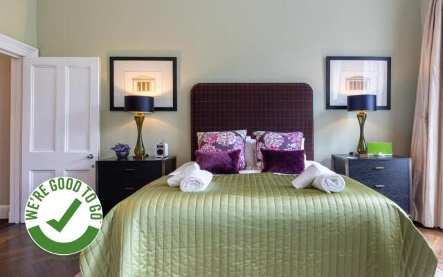 The Edinburgh Address - Castle View Apartment