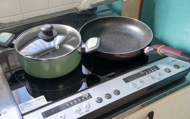 Naha Condominium Maejima House