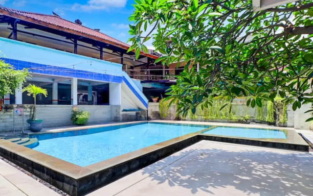 Townhouse Oak Legian Near Legian Beach Formerly Sayang Maha Merta