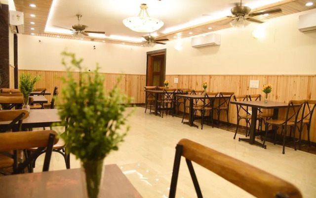 Hotel Ashiana
