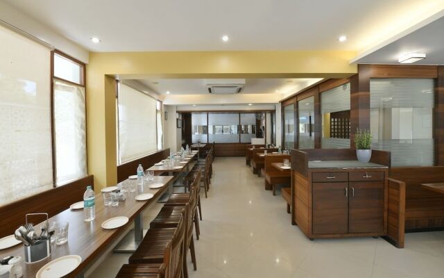 Jaffer Bhai's Brickland Hotel