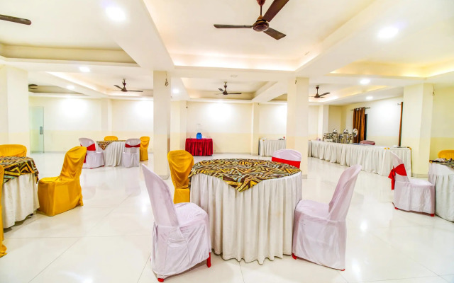 FabHotel Prime President