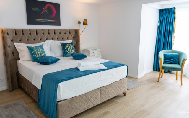 Avenue Venus - Avenue Hotels