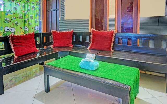 OYO 91588 Ananda Guest House Batu