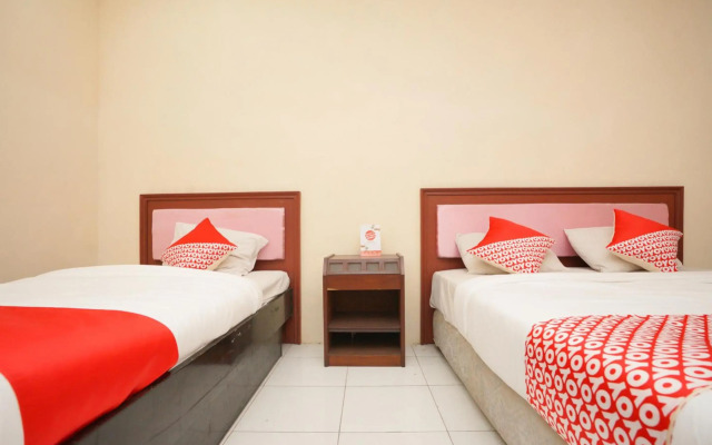 OYO 2003 Female Guest House