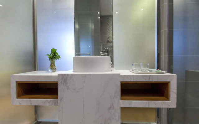 Suzhou Moon Bay Service Apartment