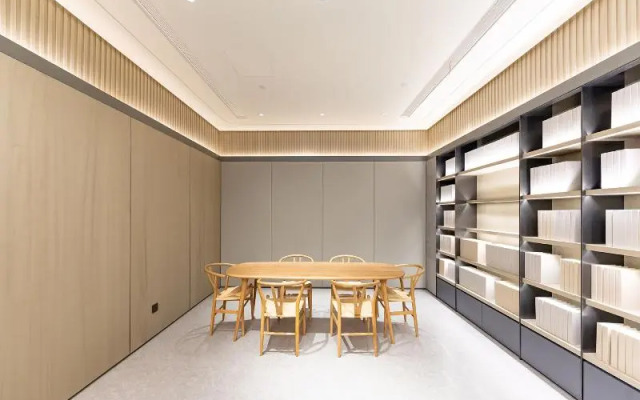 Ji Hotel(Shanghai Dning International Branch)