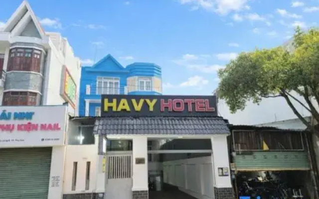 Ha Vy Hotel Quan 9