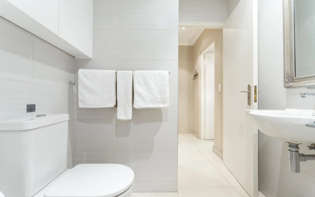 Avemore Mareba Court No 9- with backup power