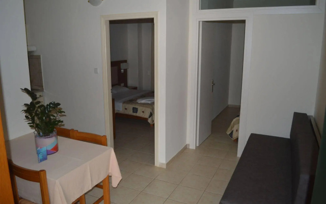 Christina Beach Hotel