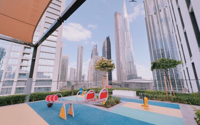 3BR M Downtown Retreat Overlooking Burj Khalifa