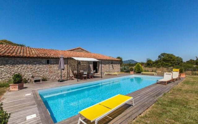 Treviers - Maison de vacances avec piscine privée - Hérault- Languedoc