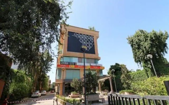 Ida Hotel