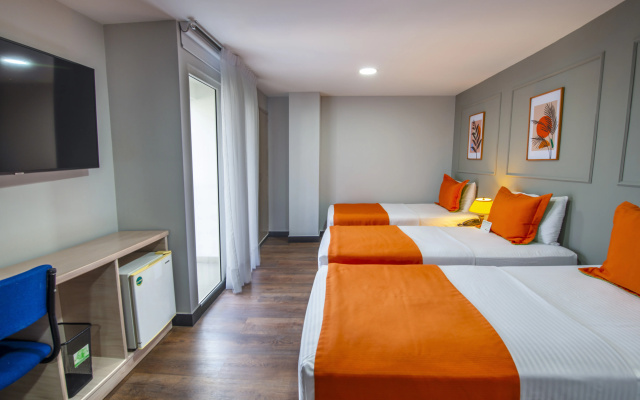 Hotel Cabecera Country