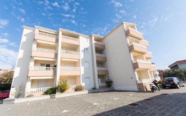 Apartment Lara Iva