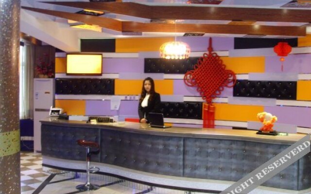 AA Room Hotel (Shanghai Donglin Temple)