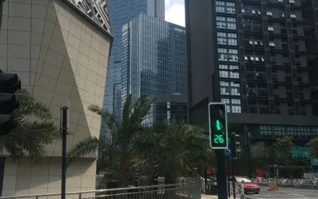 Light Time Apartment (Nanning Wuxiang Headquarters Base Store)