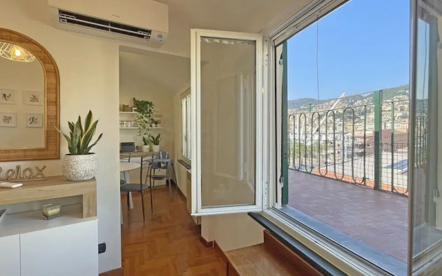 Happy Family Apartments Panorama