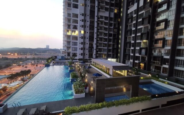 Sky & Blue Suites by TGP