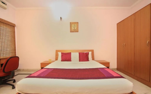 OYO 10022 Hotel Oak Castle